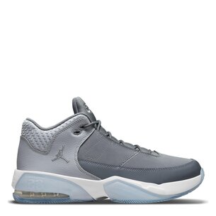 Air Jordan Max Aura 3 Basketball Shoe